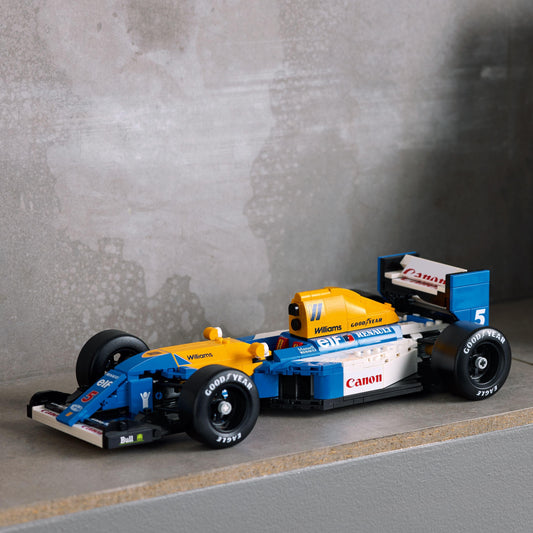 De nieuwe LEGO® Icons Williams Racing FW14B & Nigel Mansell betreden de baan