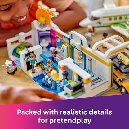 LEGO Heartlake City Vliegveld 42656 Friends