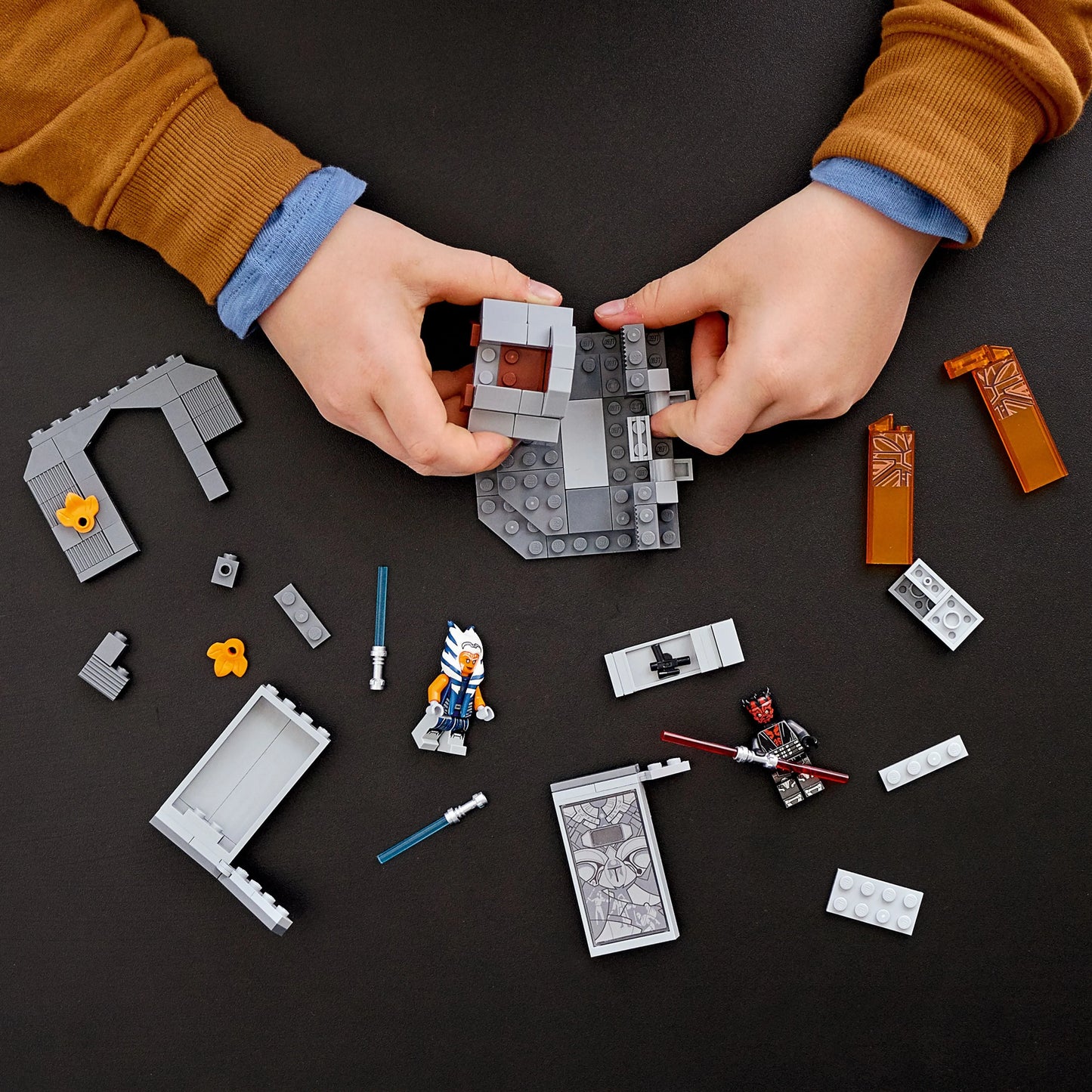 LEGO Duel op Mandalore 75310 Star Wars