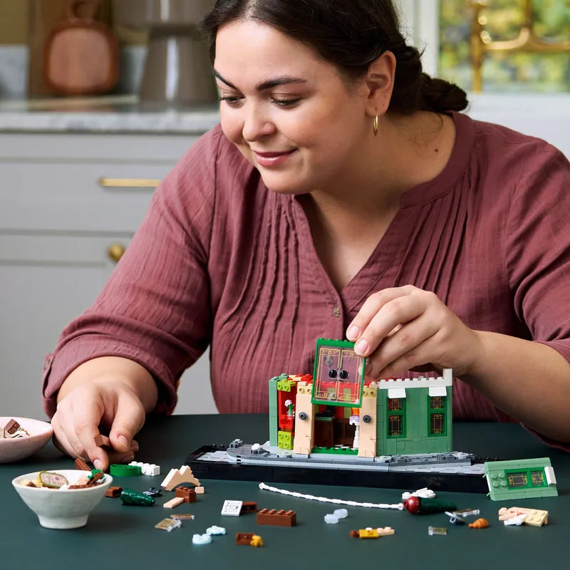 LEGO Frans Cafe 10362 Icons